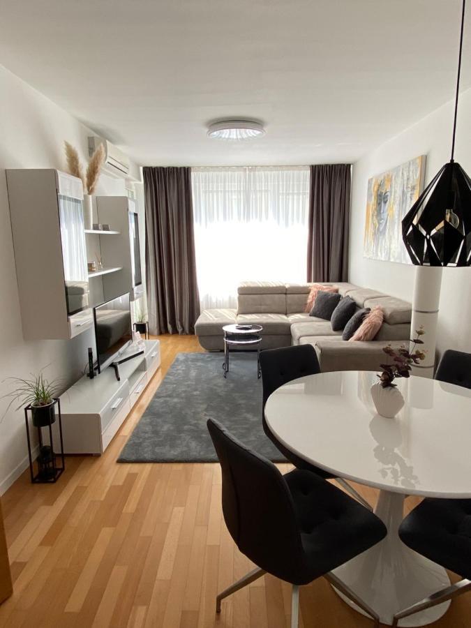 Apartment Queen Záhřeb Exteriér fotografie